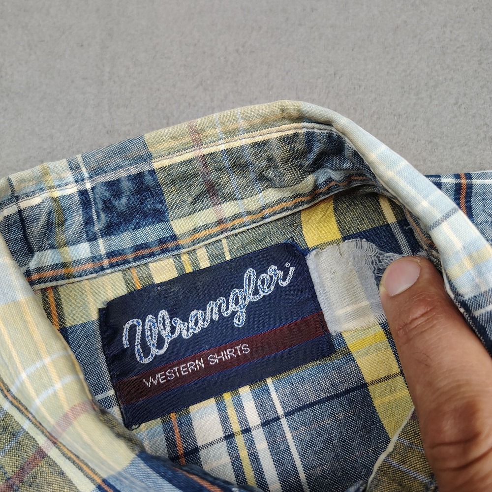 Vintage Wrangler Pearl Snap Short Sleeve Large Blue Yellow Plaid Heavy Long Tail - Picture 5 of 7